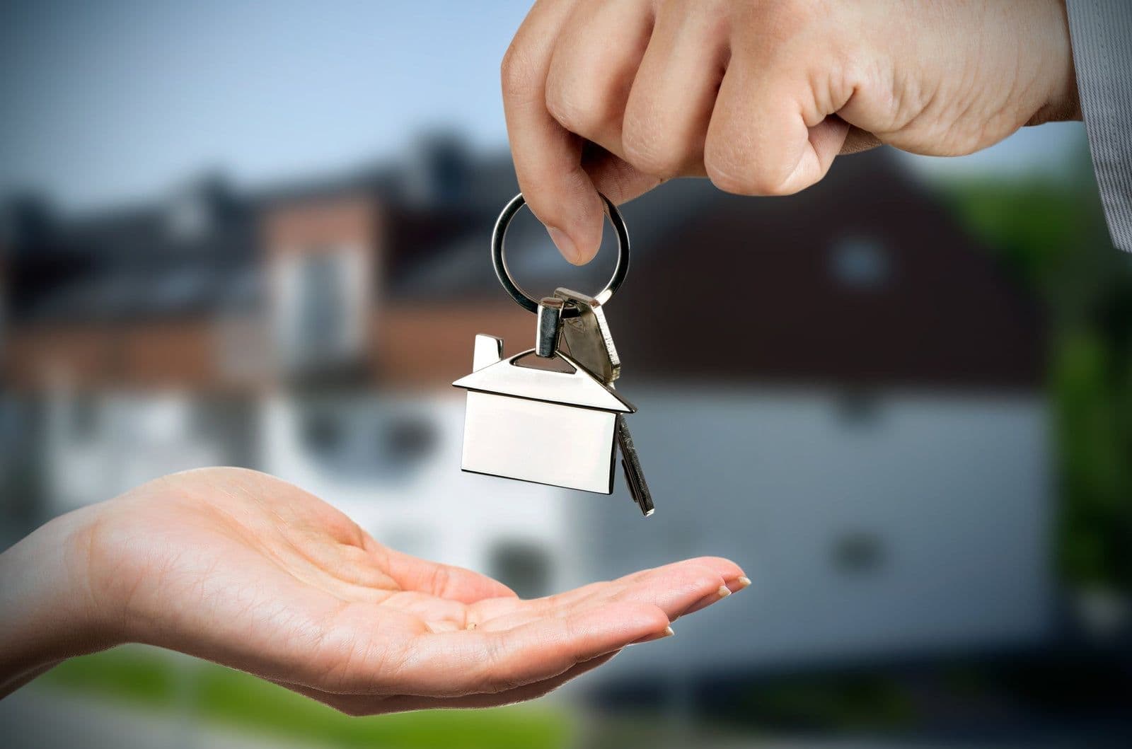How Can Real Estate (Such As A House) Be Gifted While Alive?